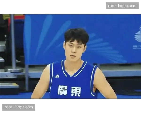 深圳王浩然32分4篮板3助攻 年轻锋线控场能力成长